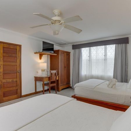 Villa Boscardi Belize City Buitenkant foto