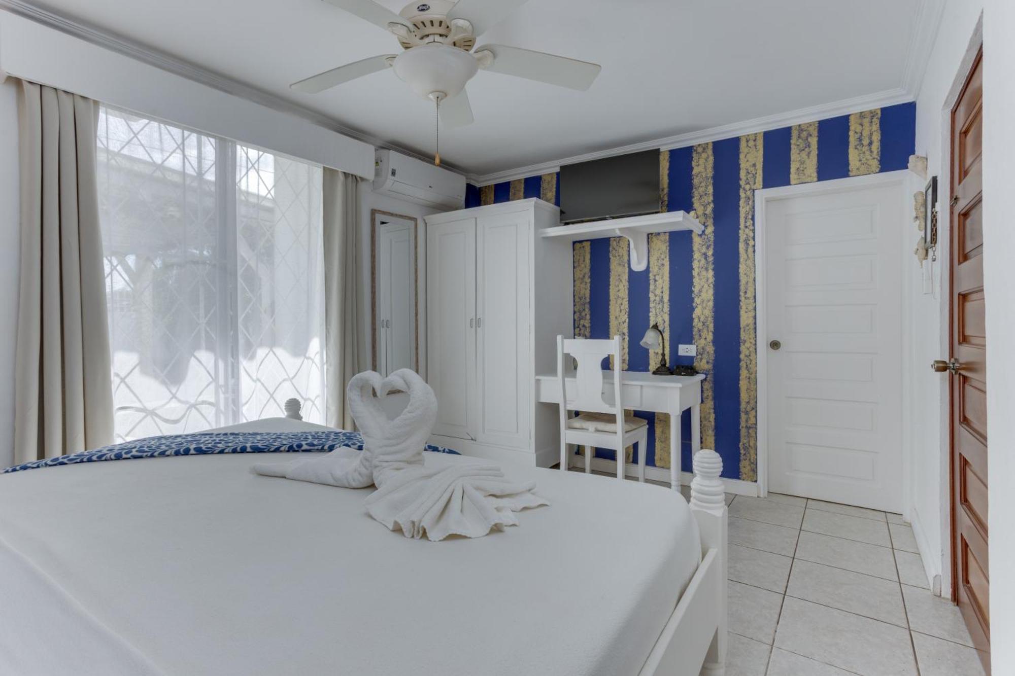 Villa Boscardi Belize City Buitenkant foto