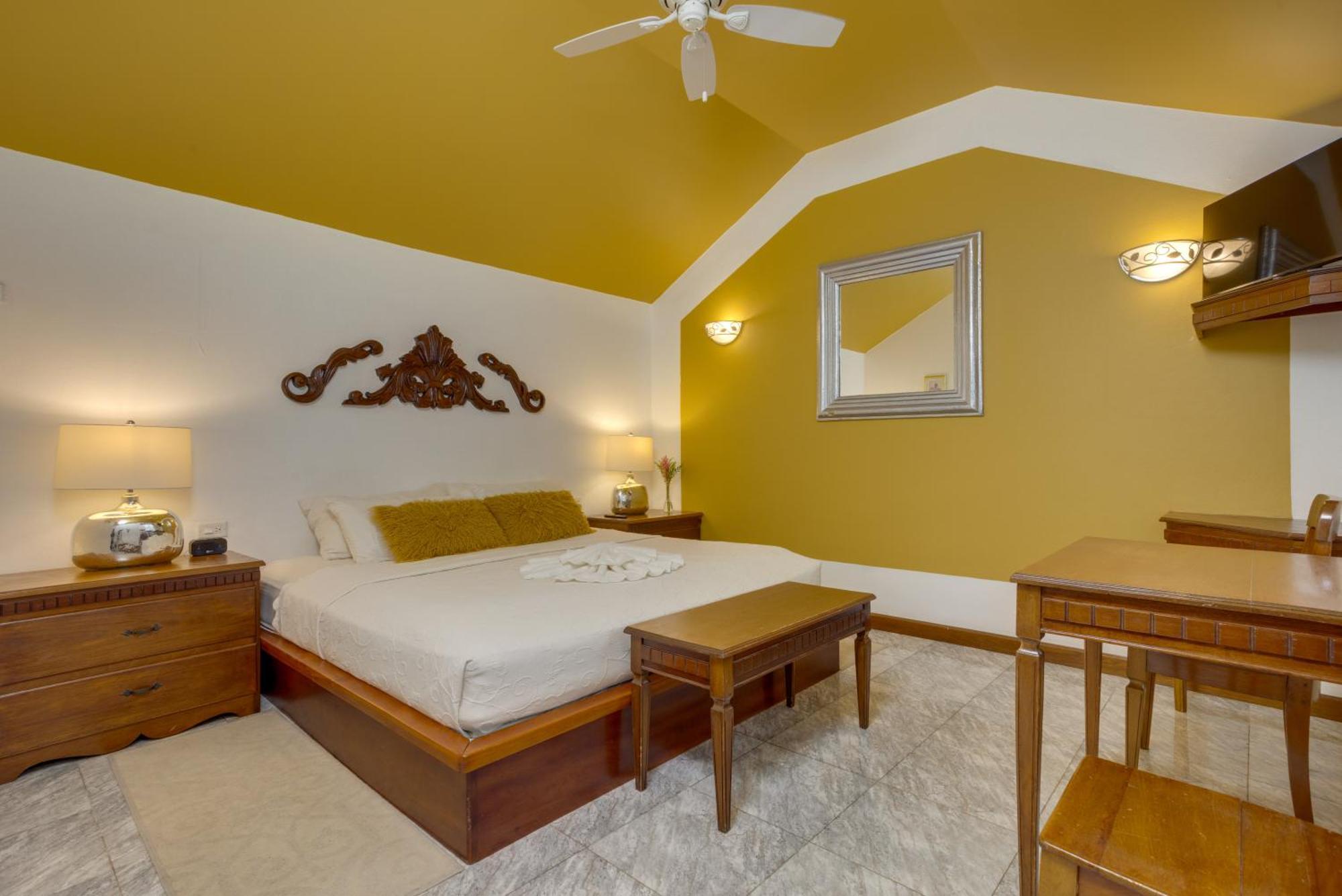 Villa Boscardi Belize City Buitenkant foto