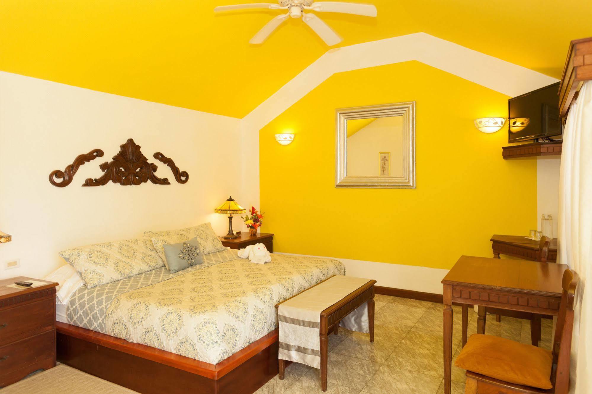 Villa Boscardi Belize City Buitenkant foto